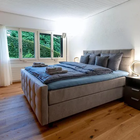 With Pool, Garden & Direct At Апартаменты *