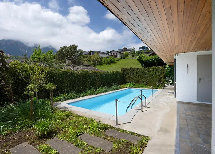 With Pool, Garden & Direct At 아파트 *