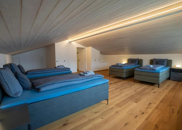 With Pool, Garden & Direct At 아파트